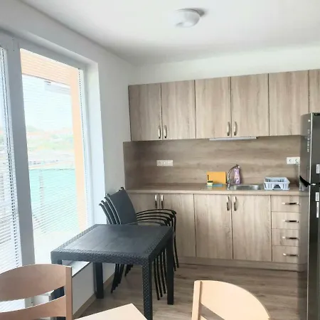 Apartment Neven *